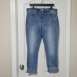 Denizen from Levi's Modern Skinny Denim